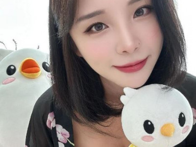 유부녀 인플루언서 ㄷㄷ