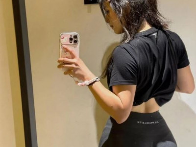 운동가는 두툼한 누나