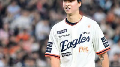 [스포츠중계 좀비티비] '단독 1위' 한화, 26년 만의 10연승 도전! '78억 잠수함' 엄상백, 부담감 이겨낼까?