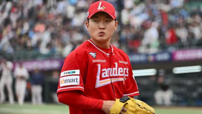 [스포츠중계 좀비티비] 3년 만의 선발 마운드! SSG 김건우, LG 상대로 '깜짝 선발' 출격…라인업 변화의 의미는?