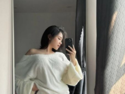 [스포츠중계 좀비티비] 어깨가 이쁜 누나 셀카