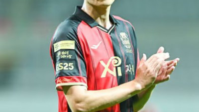 [스포츠중계 좀비티비] 기성용, FC서울 떠난다 “서울은 내 자존심이었다…낯선 유니폼, 마지막까지 최선을”