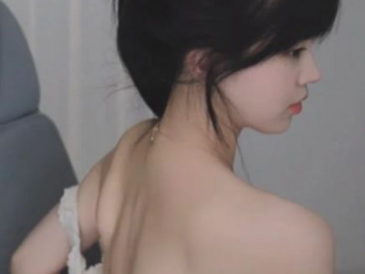 [스포츠중계 좀비티비] 기립근 보여주는 문월
