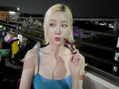 [스포츠중계 좀비티비] 휴가 즐기는 치어리더 서현숙