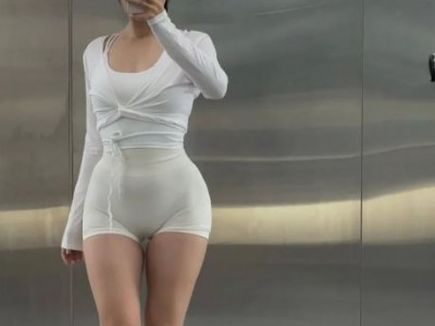 [스포츠중계 좀비티비] 딱붙는 숏팬츠 입은 운동녀
